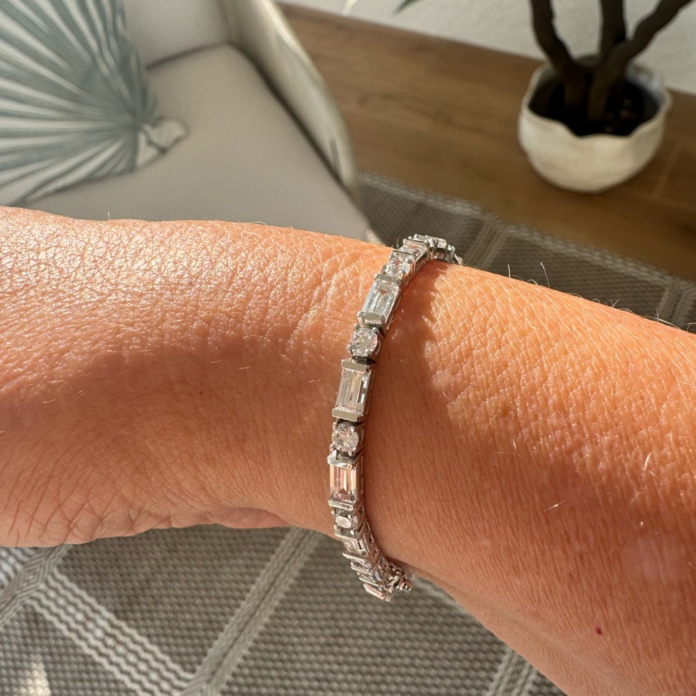 Fantasia By DeSerio 7” CZ Bracelet in white vermeil - Excellent Condition!